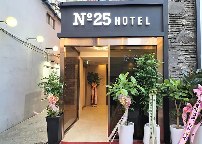 No 25 Dongdaemun 3*